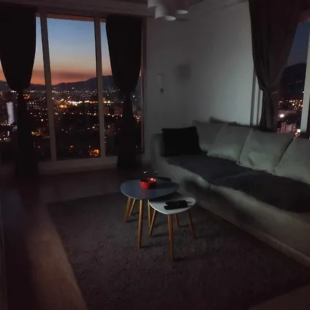 Sky 37th, 33th, 28th,25th Floor With Pool & & Fitness & Parking Including In Price *