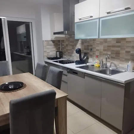 Sky 37th, 33th, 28th,25th Floor With Pool & & Fitness & Parking Including In Price Daire