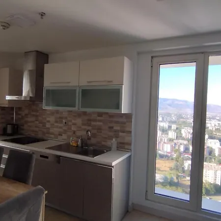 Sky City 25th & 33th Floor With Pool & Spa & Fitness & Parking Including In Price Skopje