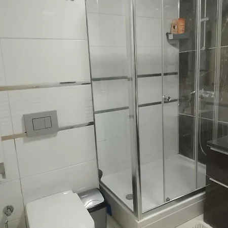 Sky 25th & 33th Floor With Pool & & Fitness & Parking Including In Price *