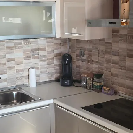Апартаменты Sky 37th, 33th, 28th,25th Floor With Pool & & Fitness & Parking Including In Price Скопье
